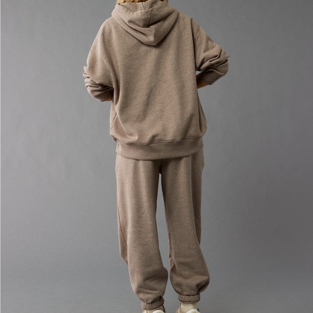 AE Everyday Luxe Hoodie Sweat Shirt & Pants Jogger Set in Light Brown Size XS - Picture 2 of 13